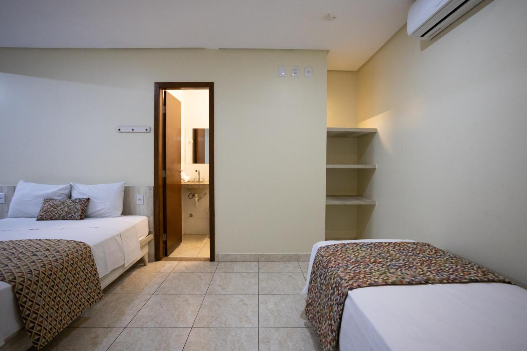 Infinity Hotel — Foto’s 3
